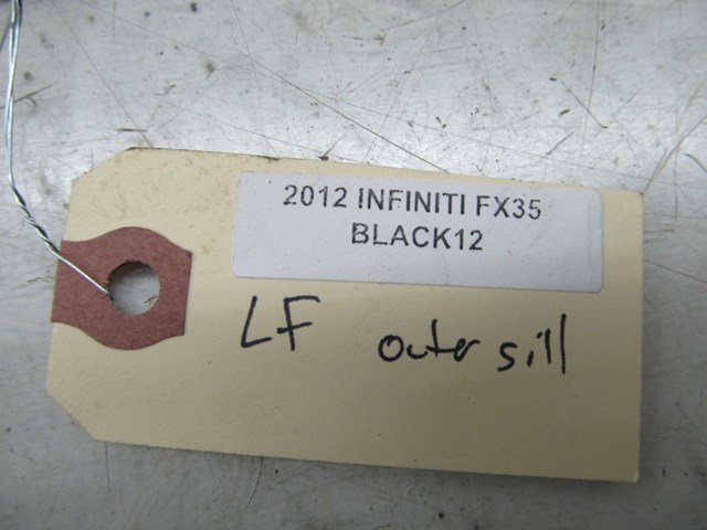 2009-2016 INFINITI FX35 QX70 OEM LEFT FRONT OUTER SILL TRIM 