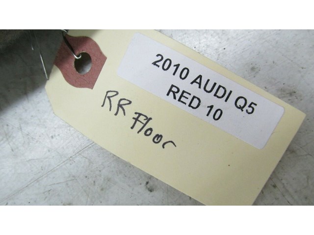 2009-2012 AUDI Q5 8R OEM RIGHT REAR PASSENGER SIDE TRUNK LINING TRIM COVER 