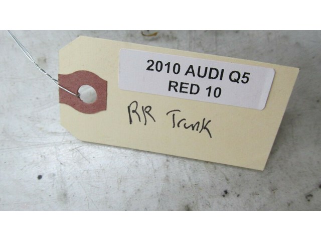 2009-2012 AUDI Q5 8R OEM RIGHT REAR PASSENGER SIDE INNER QUARTER PANEL TRIM 