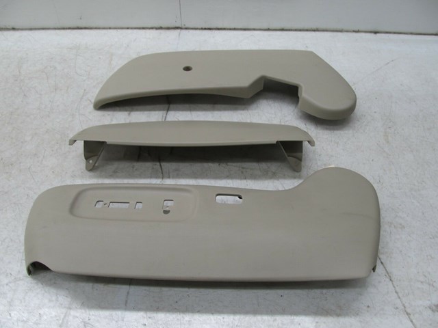 2004-2009 LEXUS RX350 RX330 OEM LEFT RFONT SEAT LOWER TRIM COVER PANEL SET