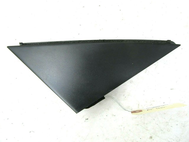 2016-2018 ACURA RDX OEM RIGHT FRONT PASS DOOR BLACK TRIANGLE TRIM CORNER COVER 