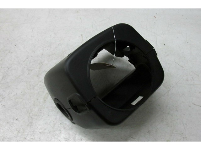 2003-2004 LAND ROVER DISCOVERY OEM STEERING WHEEL SURROUND TRIM COVER BLACK