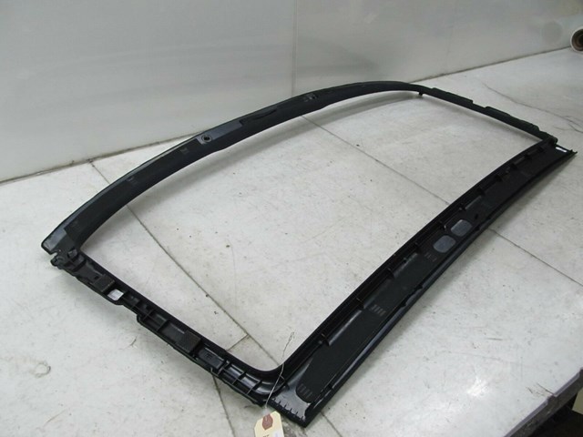  2009-2013 BMW 328i E93 LCI OEM REAR WINDOW SURROUND TRIM COVER 