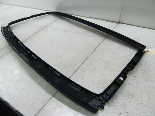  2009-2013 BMW 328i E93 LCI OEM REAR WINDOW SURROUND TRIM COVER 