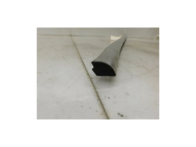 2004-2007 JAGUAR XJ8 X350 OEM LEFT REAR DOOR TRIM CHROME