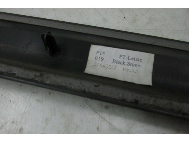 2006-2013 VOLVO C70 T5 OEM RIGHT FRONT PASSENGER SIDE DOOR TRIM