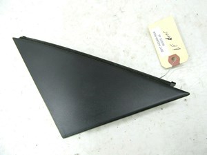 2016-2018 ACURA RDX OEM LEFT FRONT DRIVER DOOR BLACK TRIANGLE TRIM CORNER COVER 