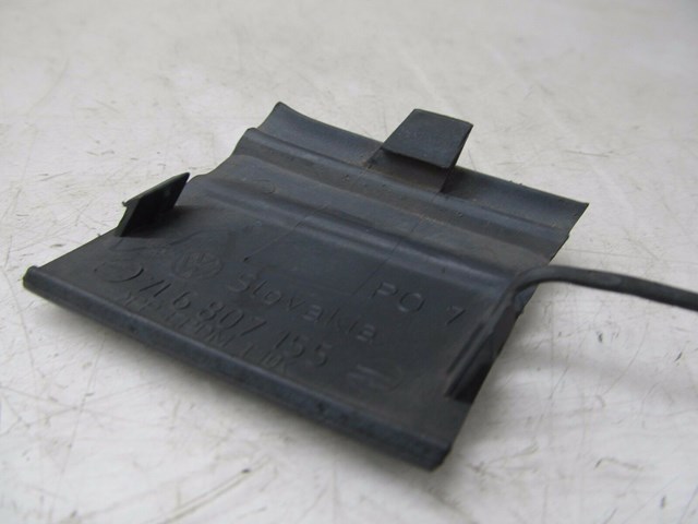 2004-2007 VOLKSWAGEN TOUAREG OEM LEFT FRONT DRIVER SIDE TOW HOOK COVER TRIM 