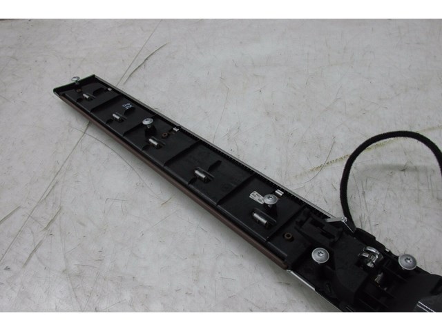 2004-2007 VOLKSWAGEN TOUAREG OEM LEFT FRONT DOOR INNER MOLDING TRIM/HANDLE 