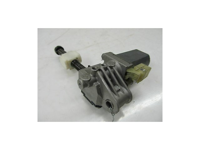 2006-2007 BMW 530XI WAGON E61 OEM LEFT FRONT LIFT RISE RAISE SEAT MOTOR ASSEMBLY