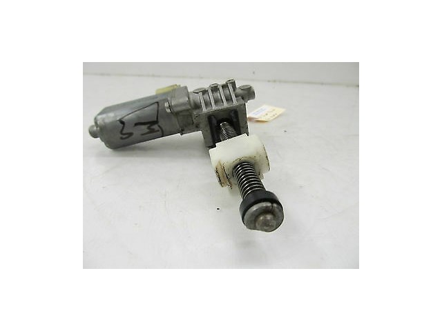 2006-2007 BMW 530XI WAGON E61 OEM LEFT FRONT LIFT RISE RAISE SEAT MOTOR ASSEMBLY