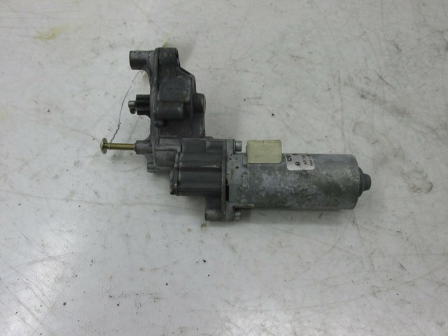 2002-2006 BMW M3 E46 COUPE OEM RIGHT FRONT SEAT RECLINE MOTOR 