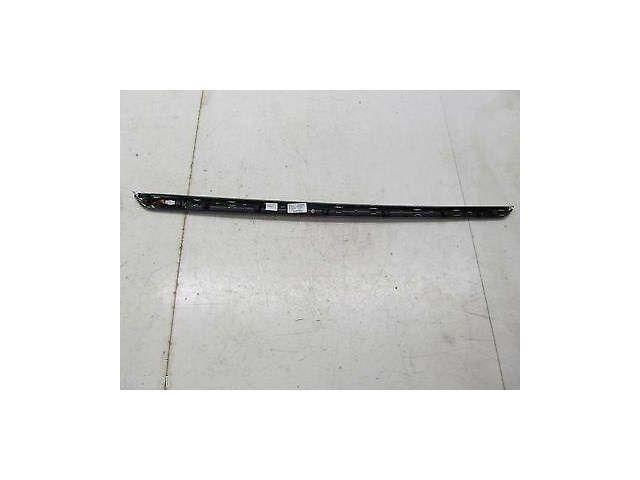 2007-2009 MERCEDES S550 W221 OEM RIGHT REAR  DOOR PANEL WOODGRAIN TRIM WALNUT 