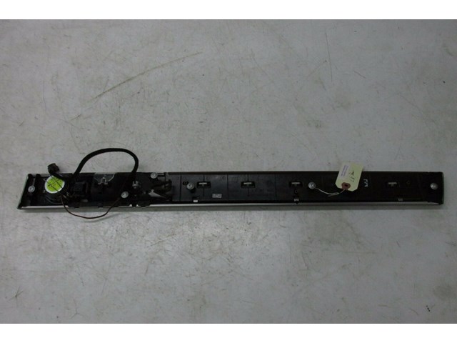 2004-2007 VOLKSWAGEN TOUAREG OEM LEFT REAR DOOR INNER MOLDING TRIM WITH HANDLE 