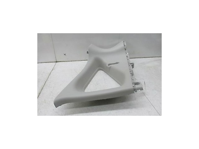 2014-2016 NISSAN VERSA NOTE OEM RIGHT REAR TRUNK QUARTER WINDOW TRIM COVER PANEL