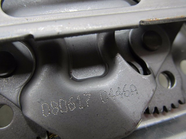 2005-2012 TOYOTA TACOMA OEM RIGHT FRONT UPPER SEAT LUMBAR CONTROL MECHANISM