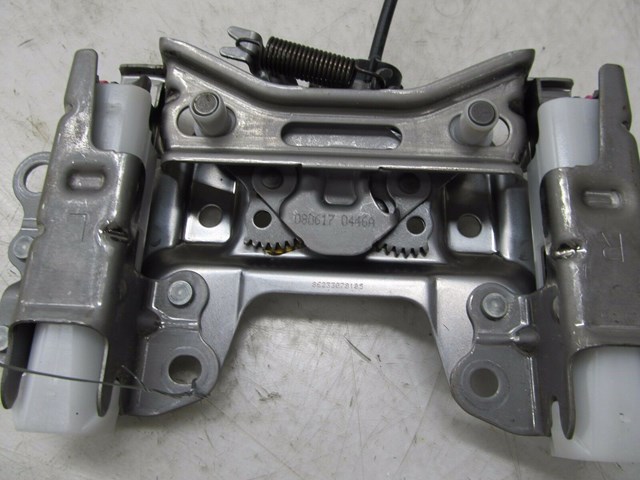 2005-2012 TOYOTA TACOMA OEM RIGHT FRONT UPPER SEAT LUMBAR CONTROL MECHANISM