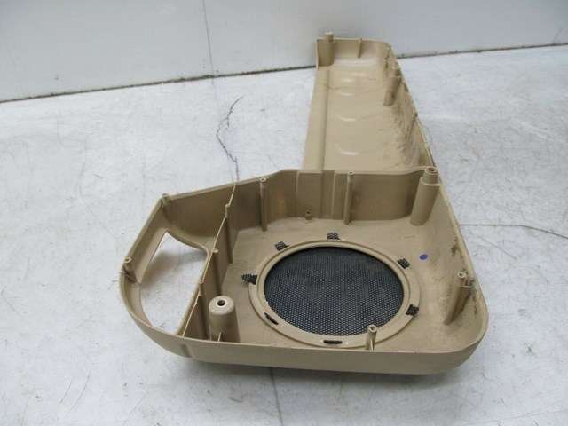 2003-2004 LAND ROVER DISCOVERY OEM LEFT FRONT DOOR LOWER TRIM COVER 