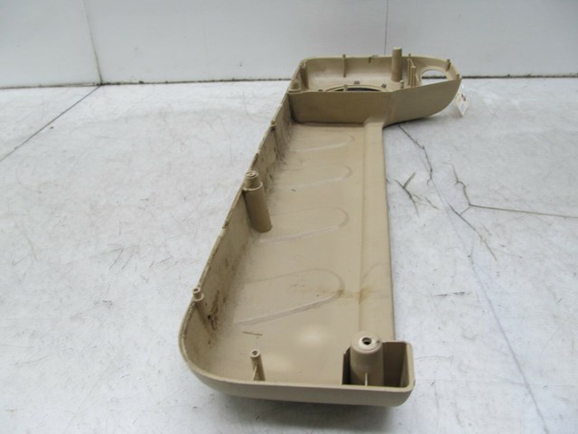2003-2004 LAND ROVER DISCOVERY OEM LEFT FRONT DOOR LOWER TRIM COVER 