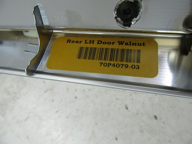 2007-2010 BMW X5 E70 OEM LEFT REAR DRIVER SIDE DOOR BURR WALNUT WOOD TRIM