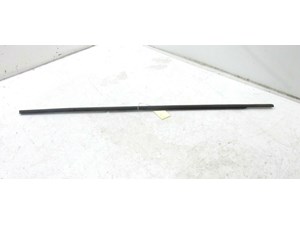 2003-2006 RANGE ROVER HSE OEM RIGHT FRONT EXTERIOR DOOR TRIM
