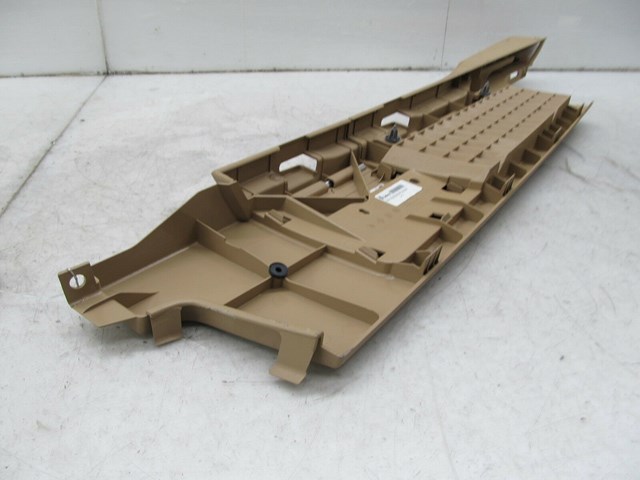 2003-2006 RANGE ROVER HSE OEM RIGHT REAR TRUNK UPPER TRIM PANEL 