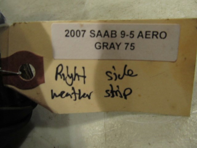 2005-2009 SAAB 9-5 OEM RIGHT SIDE WEATHER TRIM STRIP 