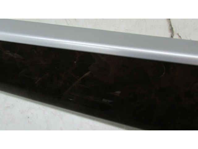  2007-2010 BMW X5 E70 OEM RIGHT REAR PASSENGER SIDE DOOR BURR WALNUT WOOD TRIM 