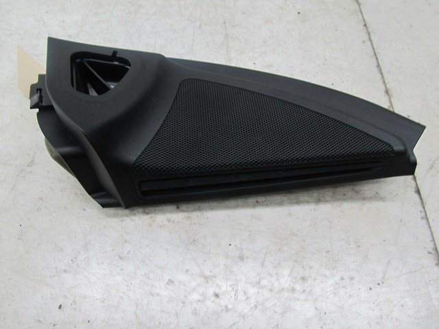 2007-2012 MERCEDES GL450 X164 OEM RIGHT FRONT PASSENGER DOOR TWEETER TRIM COVER