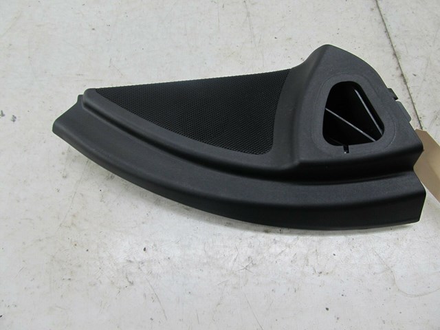 2007-2012 MERCEDES GL450 X164 OEM RIGHT FRONT PASSENGER DOOR TWEETER TRIM COVER