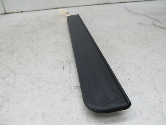 2009-2016 INFINITI FX35 QX70 OEM RIGHT FRONT OUTER SILL TRIM 
