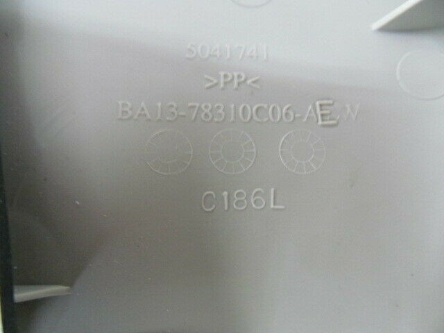 2011-2015 LINCOLN MKX OEM LIFTGATE ELECTRIC STRUT HOUSING COVER TRIM