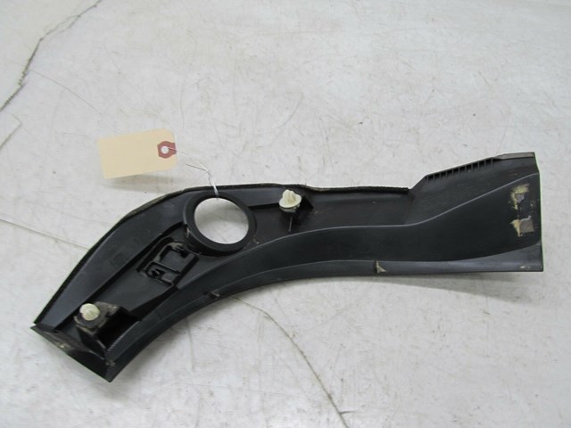 2009-2016 INFINITI FX35 QX70 OEM RIGHT REAR PILLAR UPPER FINISH TRIM COVER 