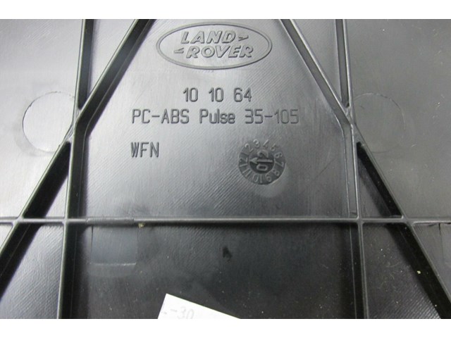 2003-2006 RANGE ROVER HSE OEM RIGHT FRONT SEAT BACK COVER PANEL