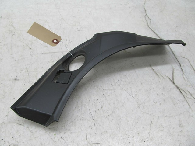 2009-2016 INFINITI FX35 QX70 OEM LEFT REAR PILLAR UPPER FINISH TRIM COVER 