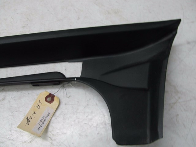 2001-2006 LEXUS LS430 OEM LEFT REAR DRIVER SIDE HINGE COVER TRIM 64572-50010