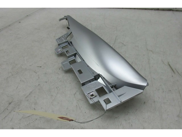 2011-2018 INFINITI M37 Q70 OEM RIGHT FRONT CENTER CONSOLE MOLDING TRIM 