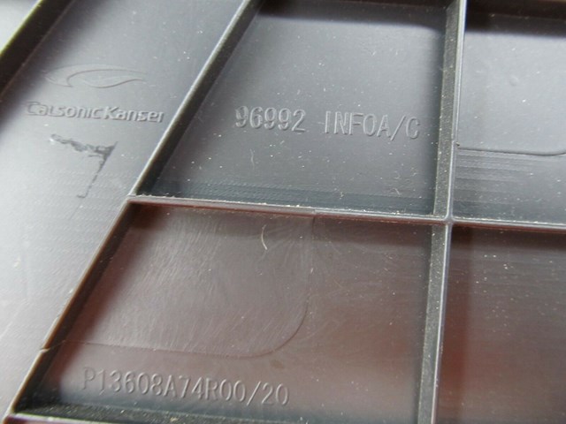 2009-2013 INFINITI G37 CONVERTIBLE OEM RIGHT CENTER CONSOLE TRIM PANEL 