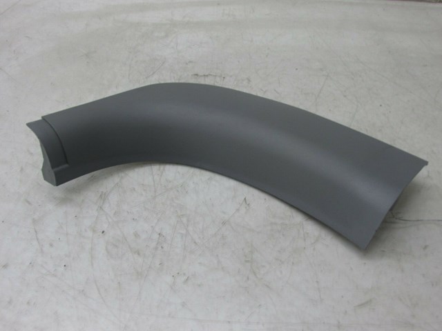 2002-2006 BMW M3 E46 COUPE OEM RIGHT FRONT LOWER KICK PLATE TRIM PANEL