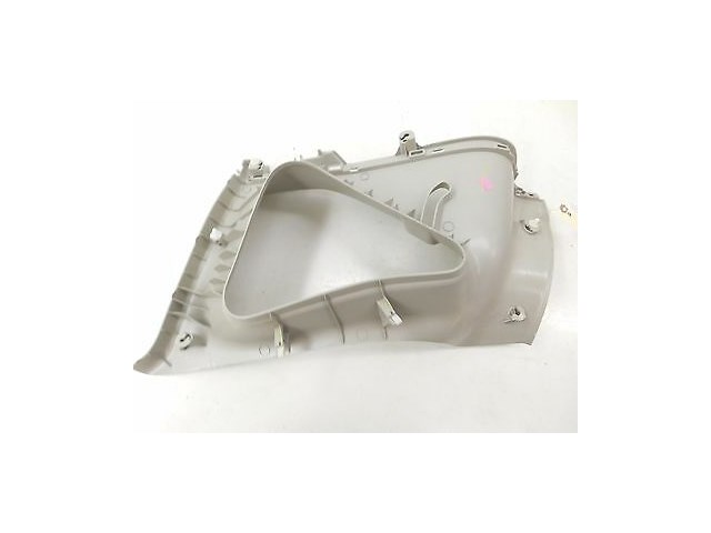 2014-2015 NISSAN VERSA NOTE OEM RIGHT REAR QUARTER WINDOW UPPER TRIM PANEL