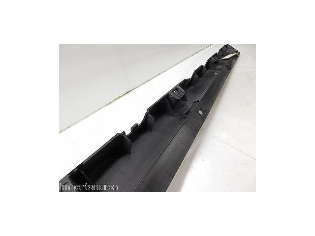 2006-2010 BMW X3 E83 OEM RIGHT SIDE ROCKER SKIRT SUPPORT BRACKET 3330870