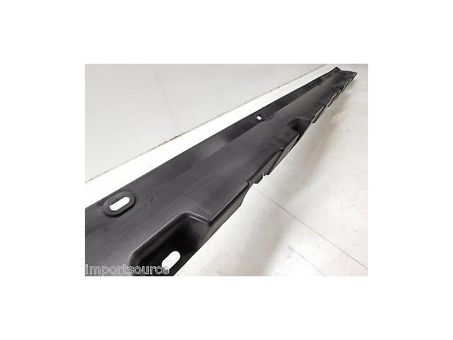 2006-2010 BMW X3 E83 OEM RIGHT SIDE ROCKER SKIRT SUPPORT BRACKET 3330870