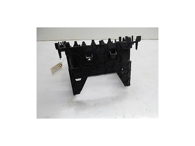 2008-2013 VOLKSWAGEN GTI MK6 OEM NAVI AND CLIMATE BRACKET TRIM 1K4867298