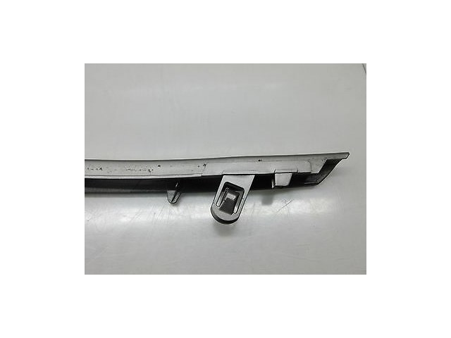 2013-2015 NISSAN ALTIMA SEDAN L33 OEM RIGHT SIDE CENTER CONSOLE TRIM STRIP