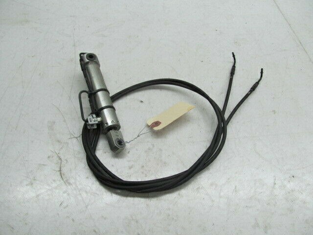 2006-2010 BMW 650i E64 OEM RIGHT REAR CONVERTIBLE TOP HYDRAULIC CYLINDER  