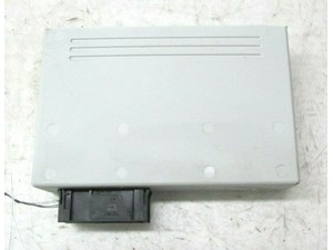  2007-2010 BMW X5 E70 OEM RIGHT REAR TRUNK PASSIVE GO CONTROL UNIT
