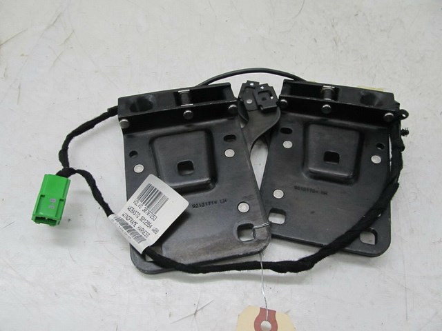 2006-2013 VOLVO C70 T5 OEM REAR CONVERTIBLE TOP WINDSHIELD LOCK LATCH ASSEMBLY 