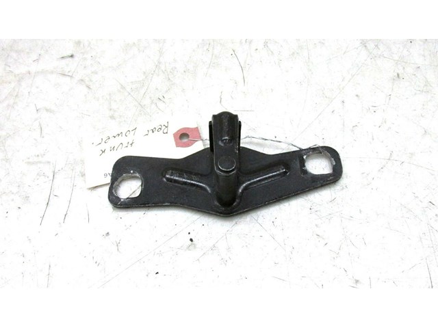 2005-2008 AUDI A6 C6 OEM REAR TRUNK LOWER CATCH LATCH 4F5827507    