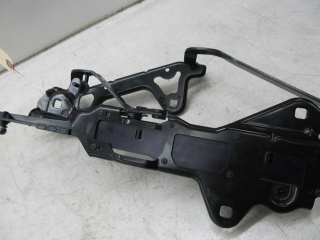 2006-2013 VOLVO C70 T5 OEM CONVERTIBLE LEFT REAR DECK  LID HINGE LOCK BRACKET 