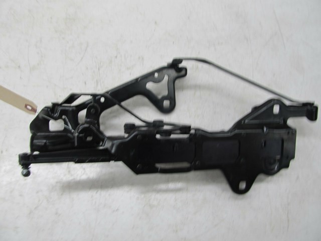 2006-2013 VOLVO C70 T5 OEM CONVERTIBLE LEFT REAR DECK  LID HINGE LOCK BRACKET 